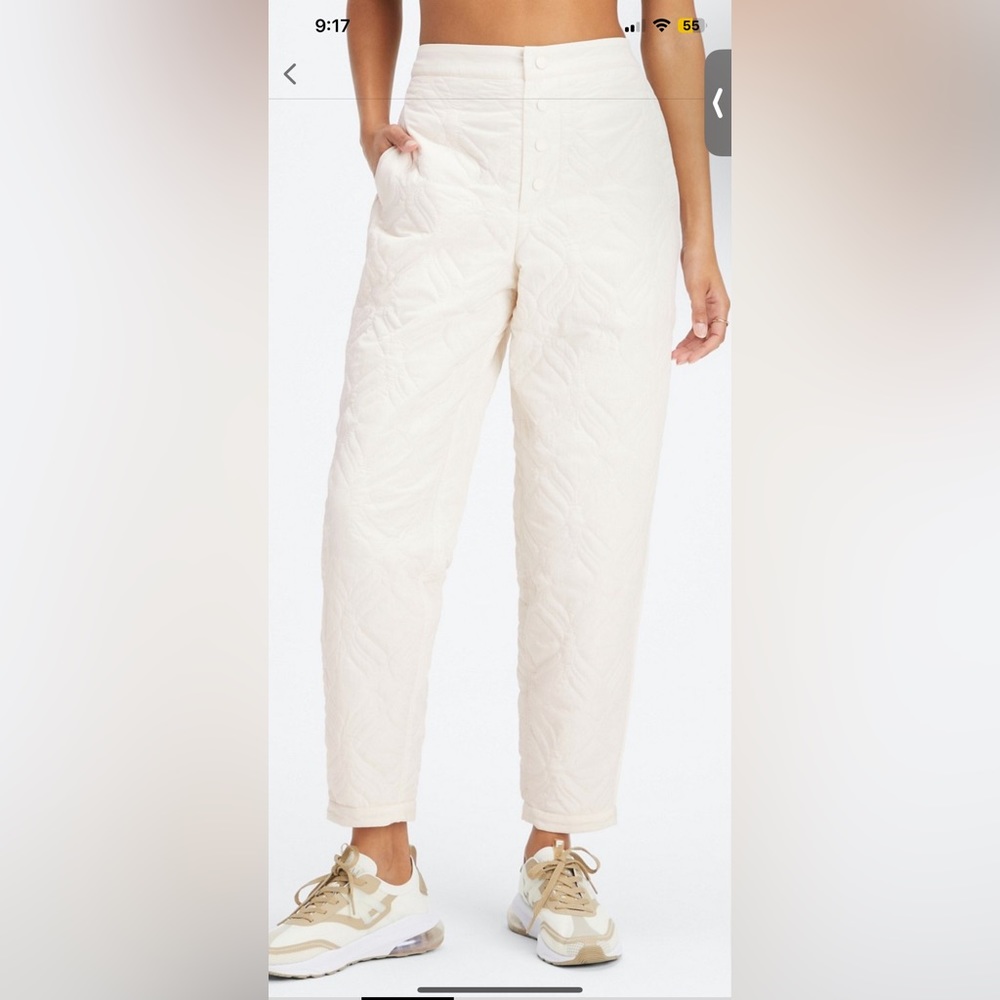 NWT FABLETICS APRES SKI QUILTED PANTS